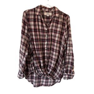 Birds of Paradis by Trovata plaid twist front top